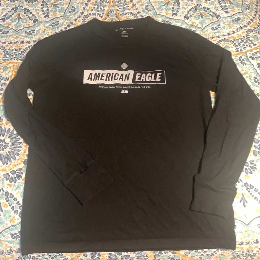 NWOT American Eagle long sleeve tee